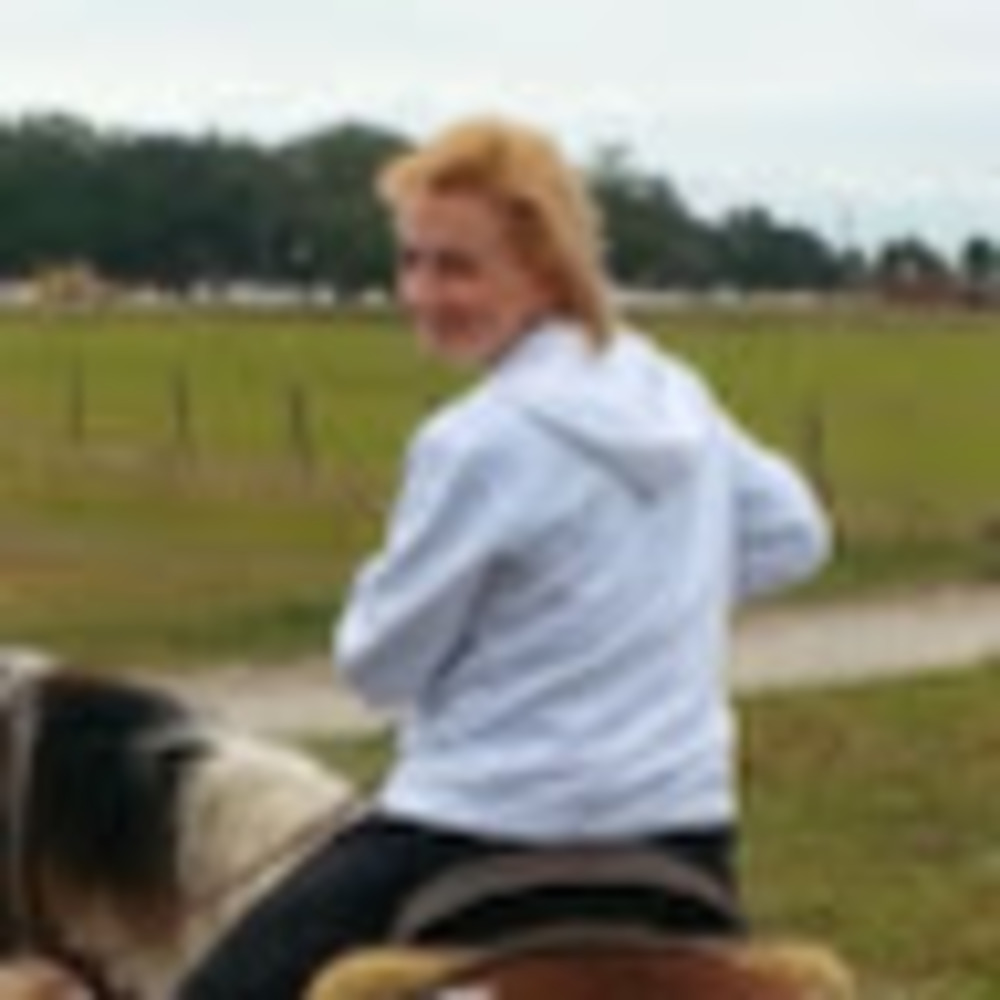 Meet your Posher, Christine